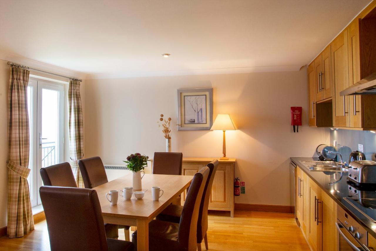 Links Apartment Brora Eksteriør bilde